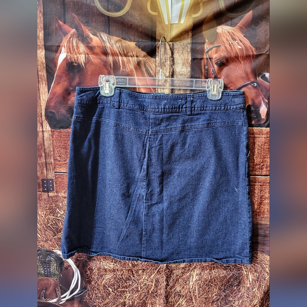 White Stag blue jean skort size 10 - Picture 2 of 5